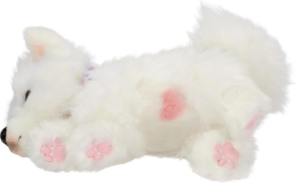 61fhRv4a2KL._AC_SL1500_.jpg Little Live Pets My Really Real Puppy - Luna; Interactive Puppy; 60+ Sounds/Reactions; Realistic Look; 1 out of 72 Variations; Playset with Transport Box; Batteries Included; Ages 5+