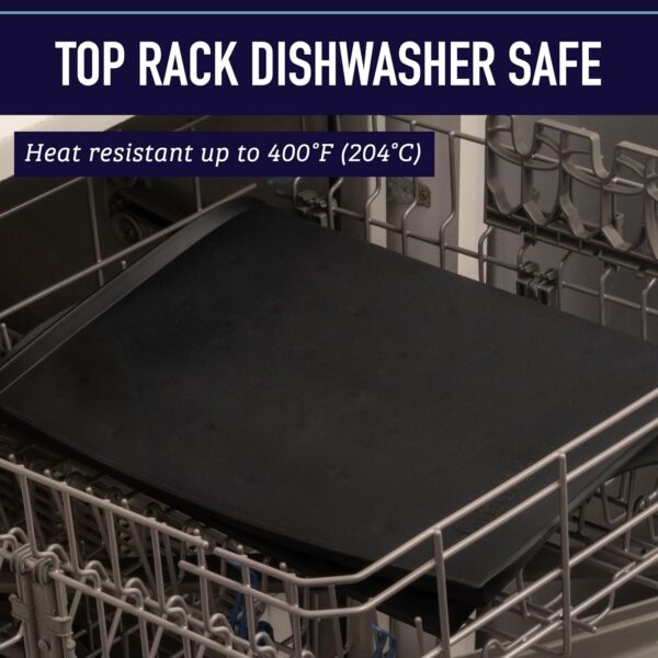 Leashboss Splash Mat Medium/Large - Bowl Mat Cats & Dogs with Large Lip, Non-Slip and Waterproof Silicone Bowl Mat for Food, Water or Fountain (51 x 33 cm, Navy)